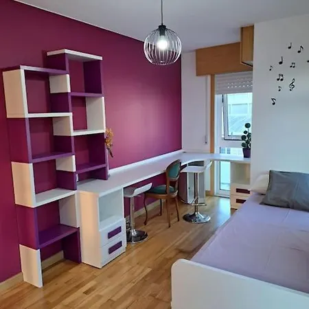 En Rianxo La Morenita *